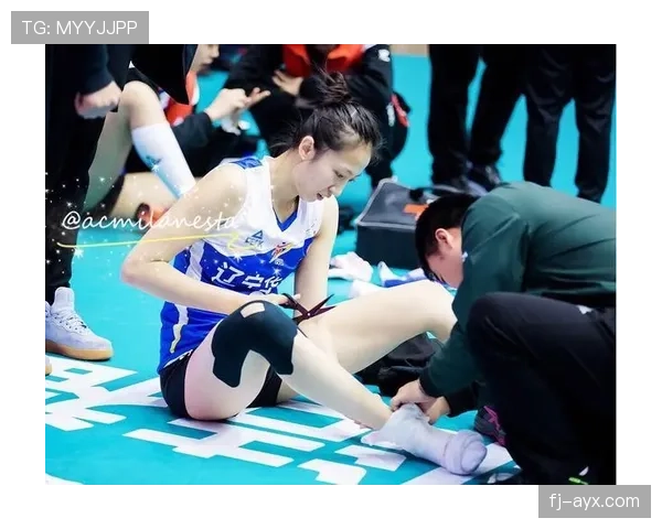 丁霞上场像将军，下场像逛精品店的小姐姐，看完她生活照我就心虚了